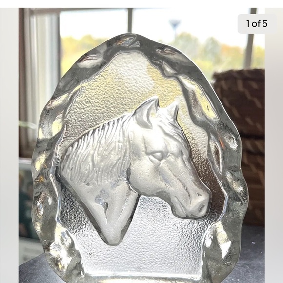 GLASS CHUNK HORSE-ETCHED GLASS DECOR - Picture 3 of 4